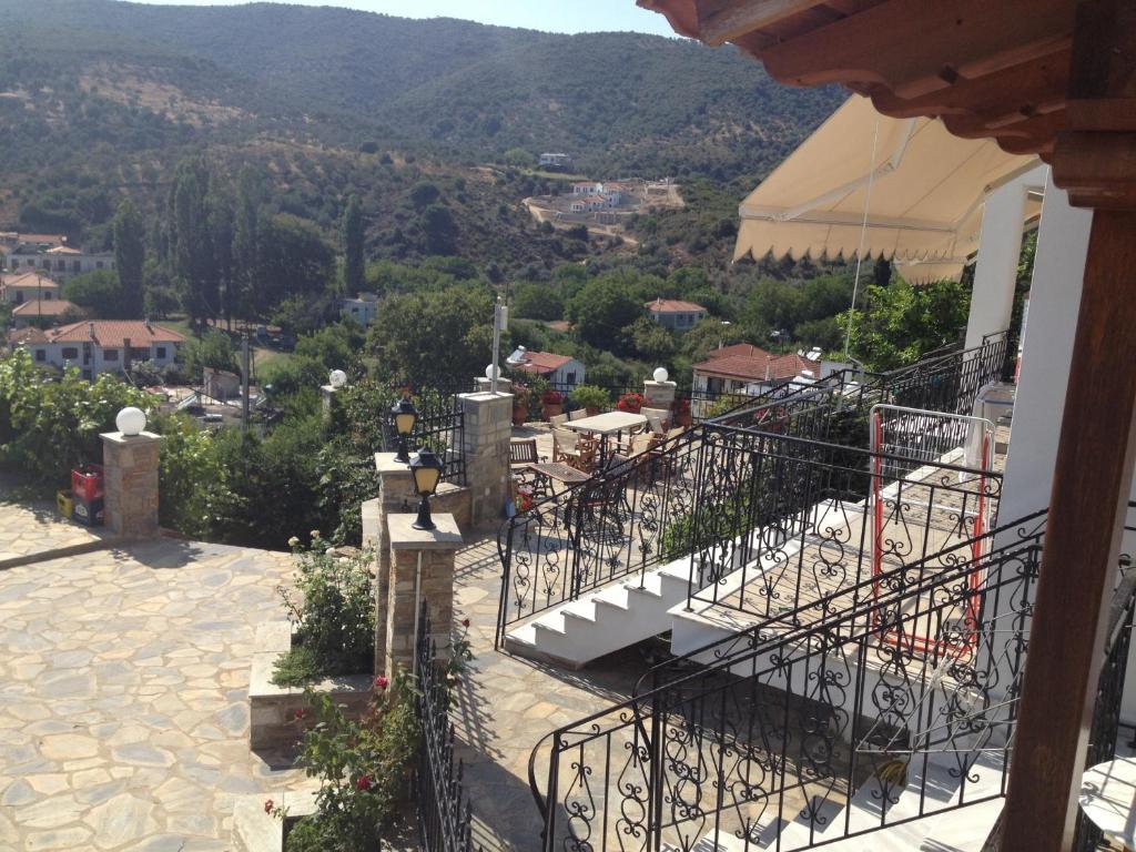 Platanias Hillside Apartment Room photo