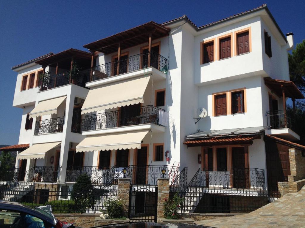 Platanias Hillside Apartment Room photo